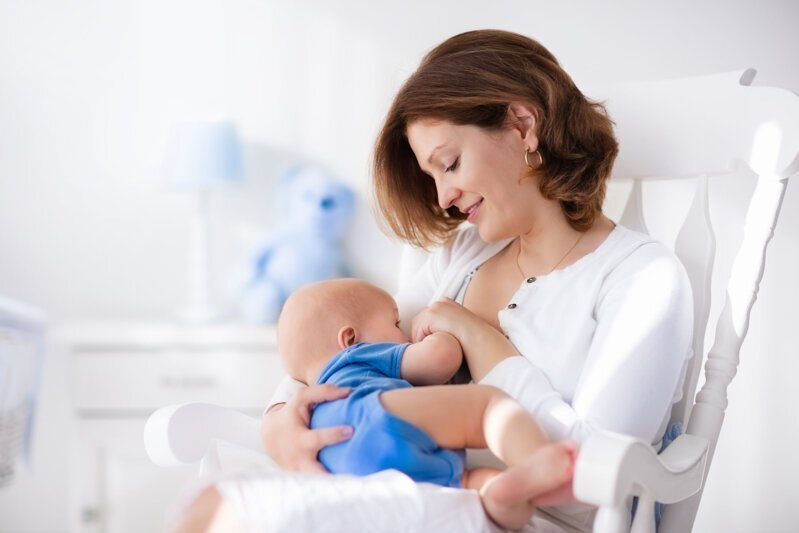 新生儿不吃母乳的正确指导方式